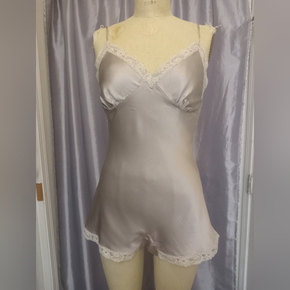 Silver Grey ladies silk lace teddy